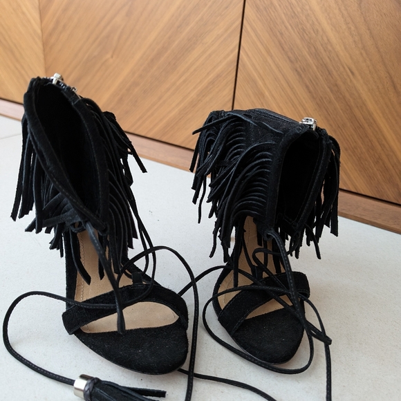 Schultz Black Fringe Lace Up Heels Size 6.5 - Picture 2 of 6